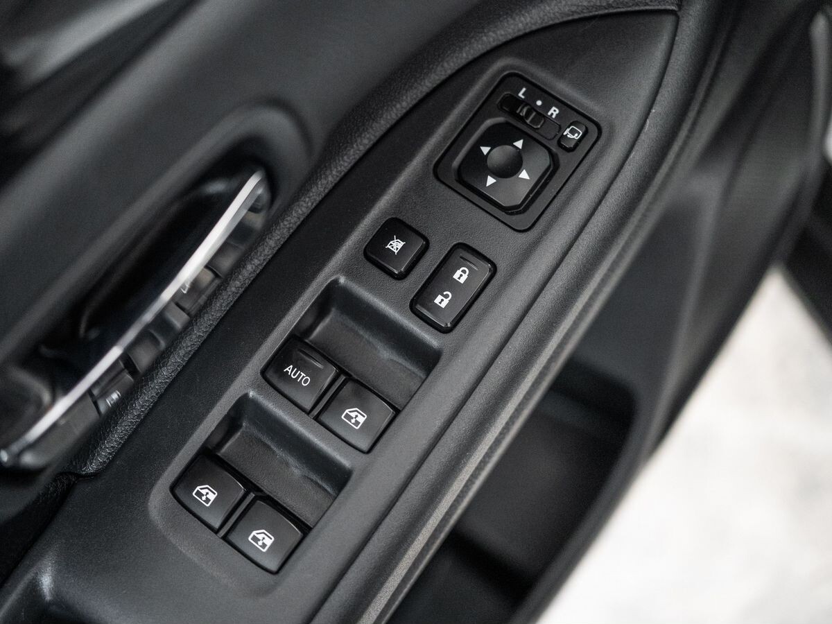 Mitsubishi Outlander 2017 - фото автомобиля