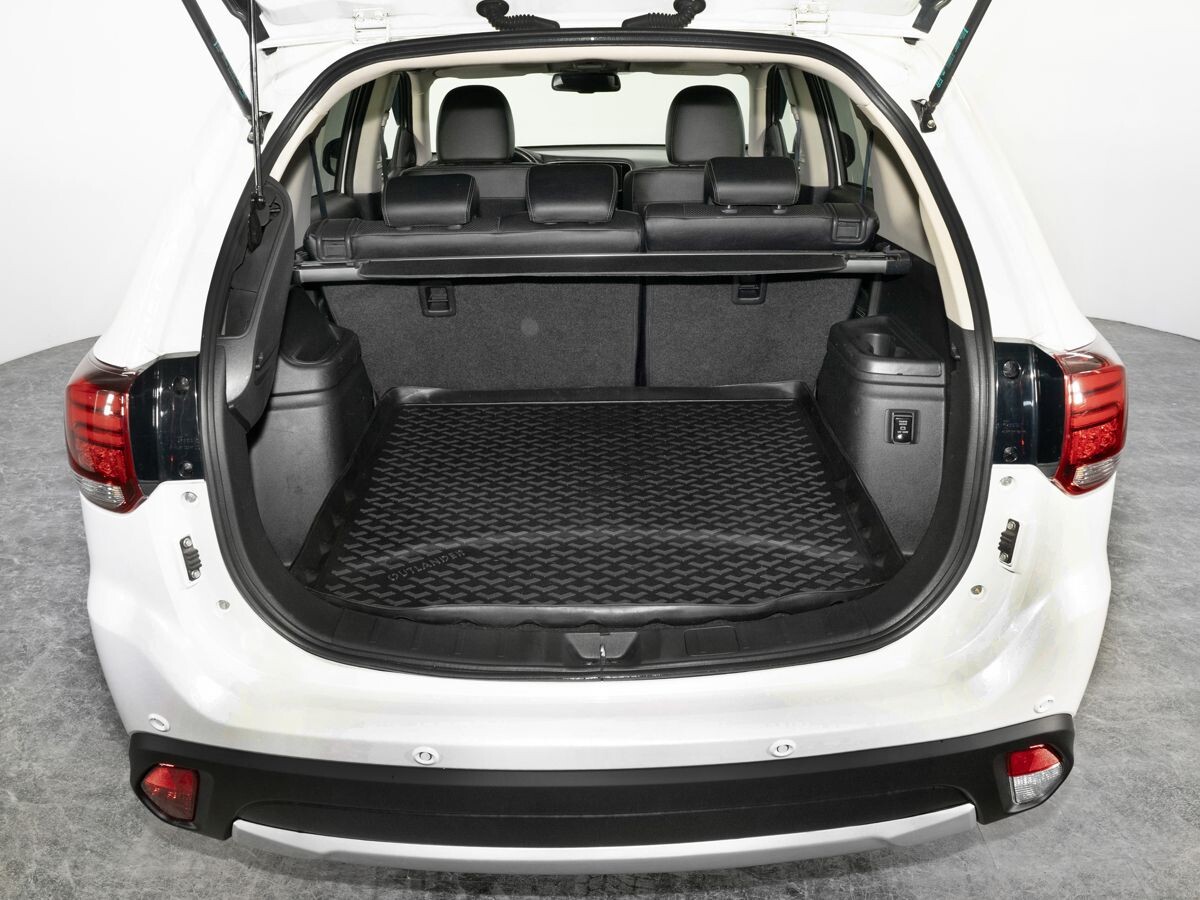 Mitsubishi Outlander 2017 - фото автомобиля