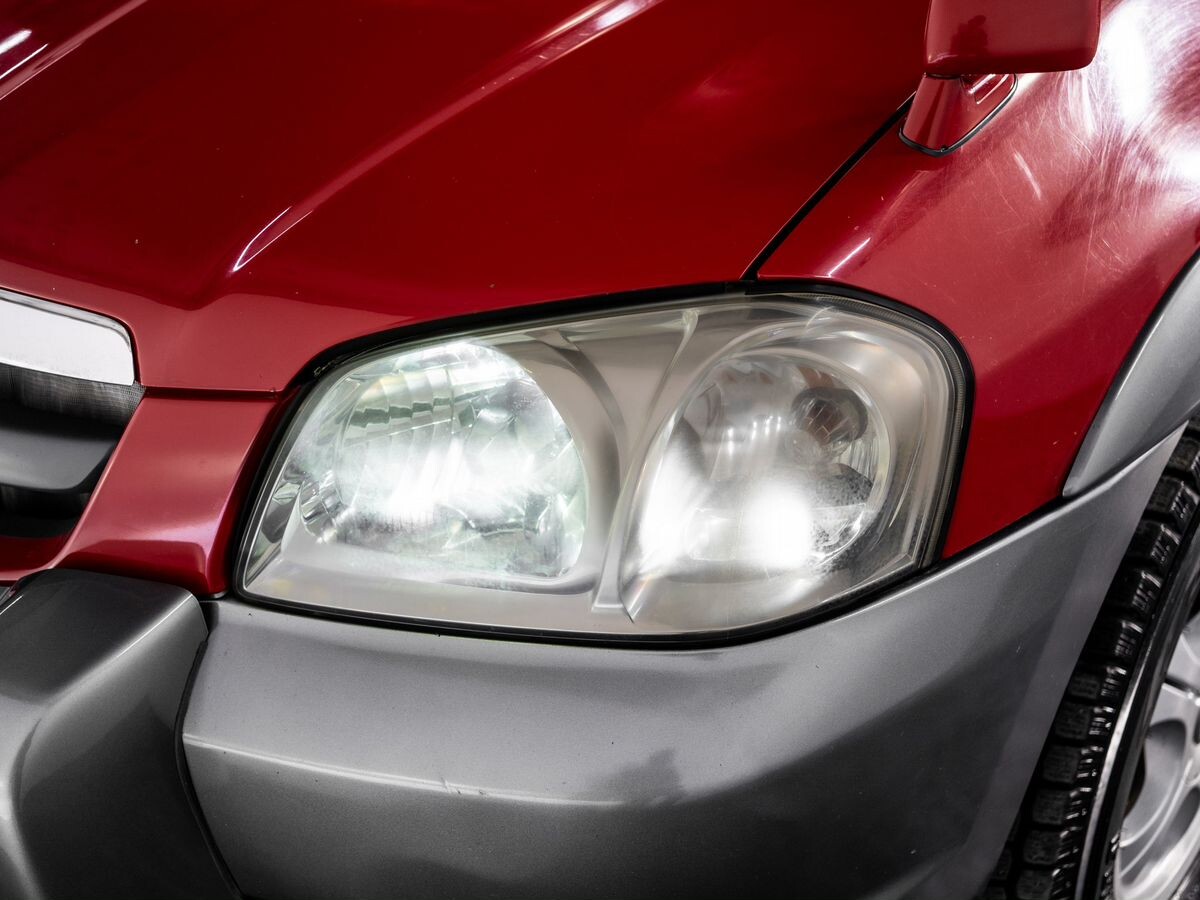 Mazda Tribute 2002 - фото автомобиля