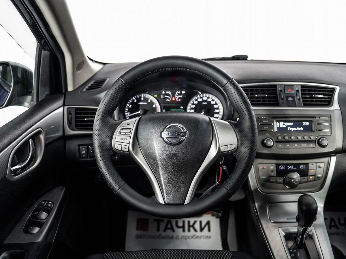 Nissan Tiida 2015 - фото автомобиля