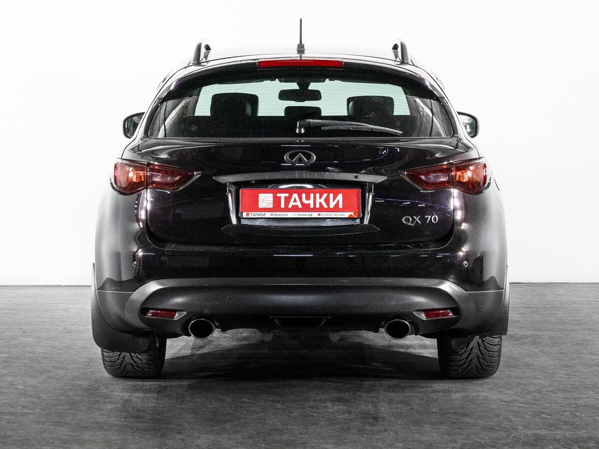 Infiniti QX70 2013 - фото автомобиля