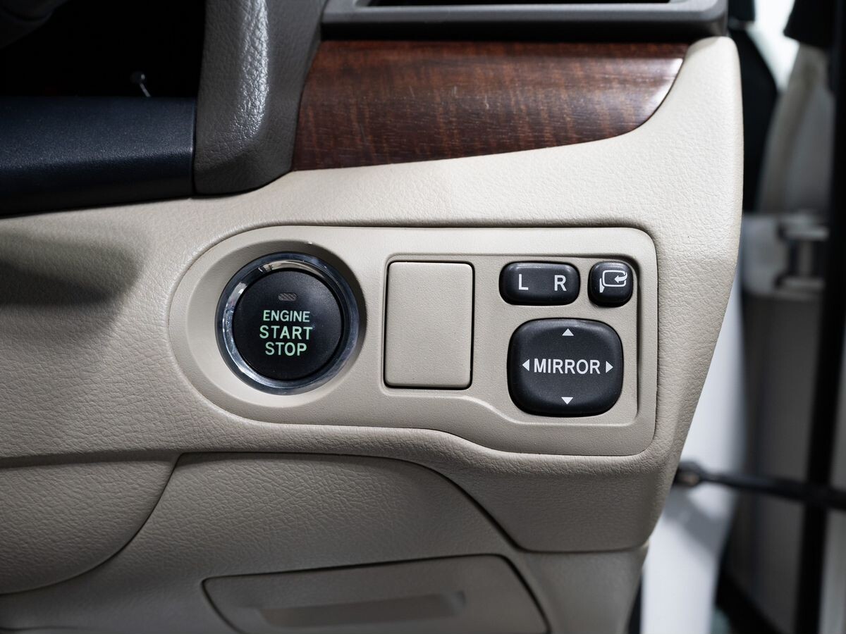 Toyota Premio 2012 - фото автомобиля