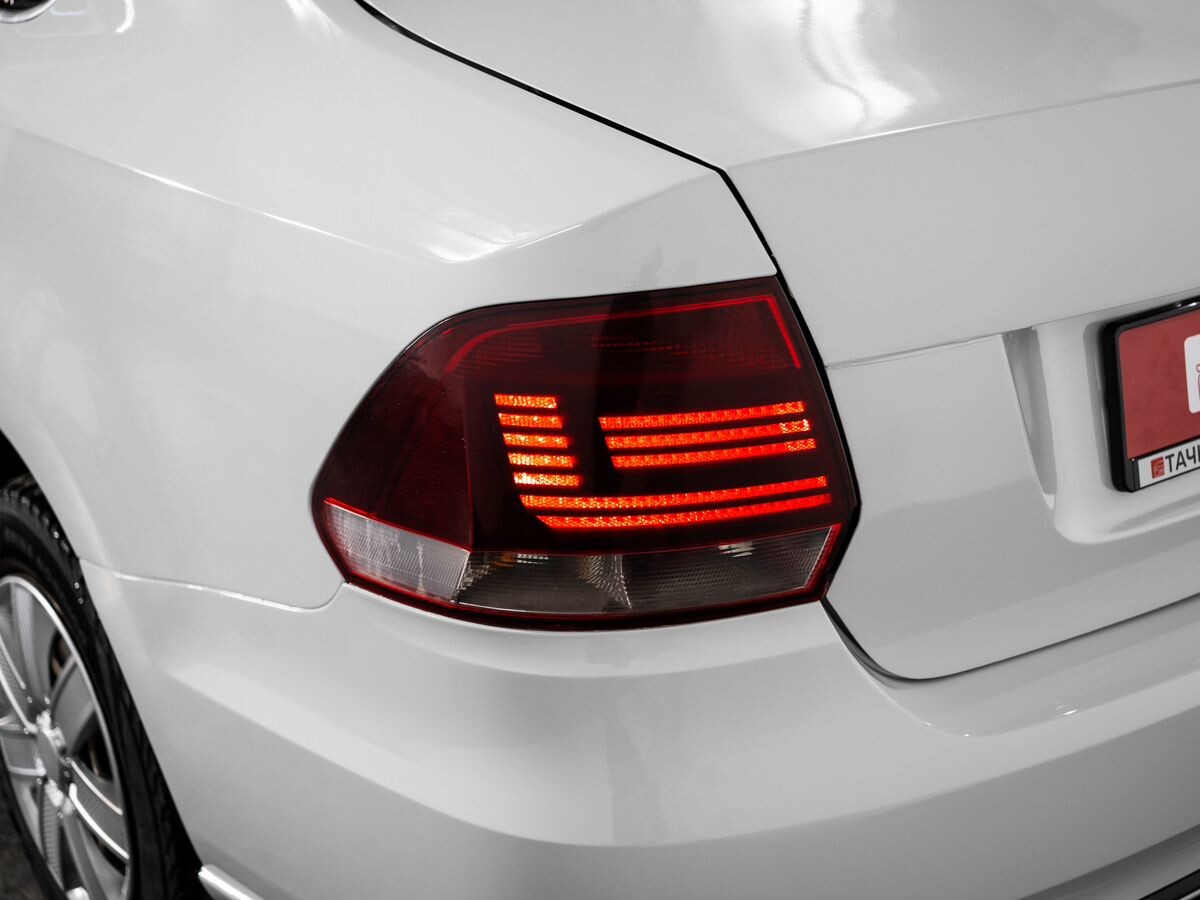 Volkswagen Polo 2019 - фото автомобиля