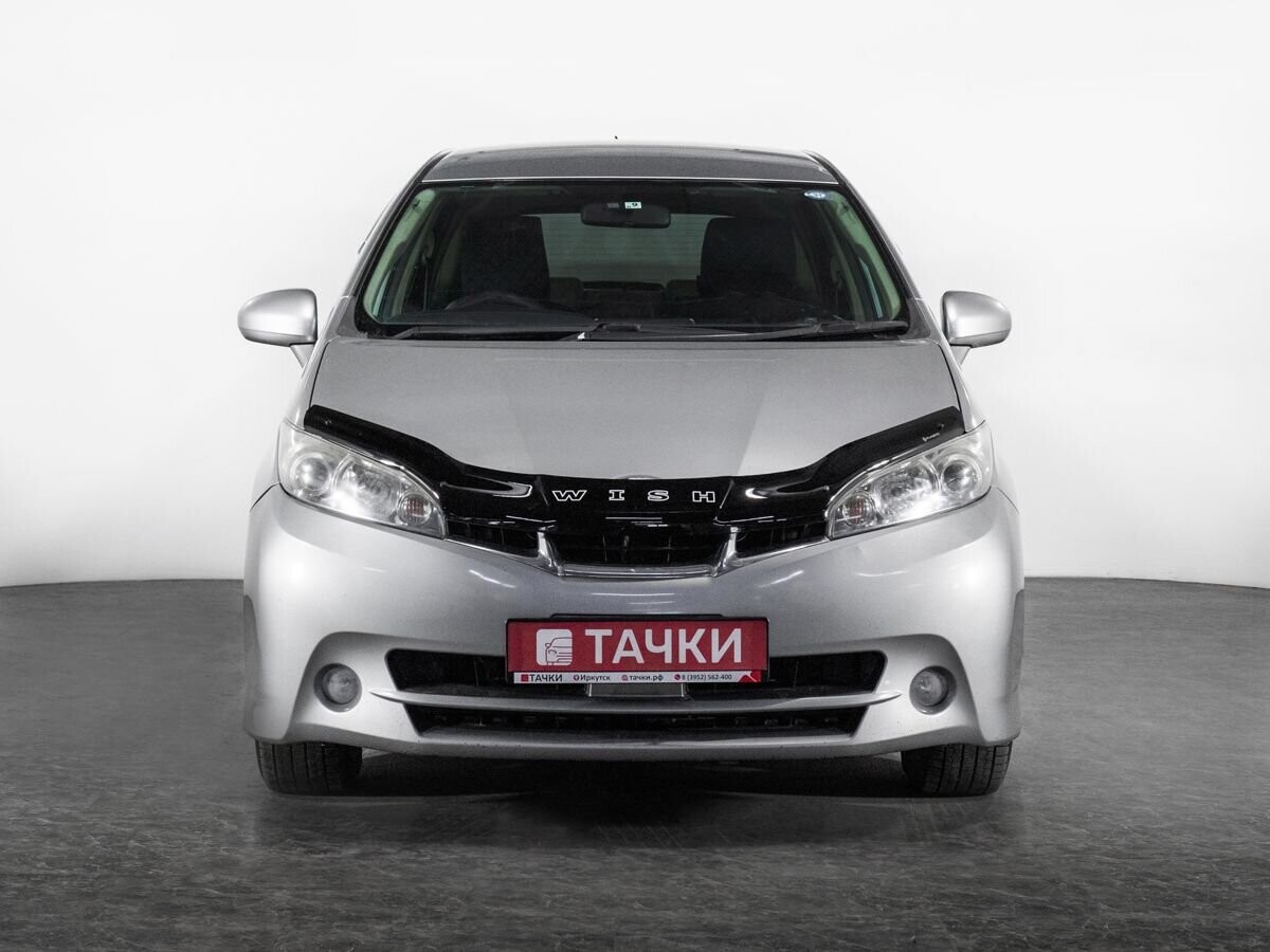 Toyota Wish 2009 - фото автомобиля
