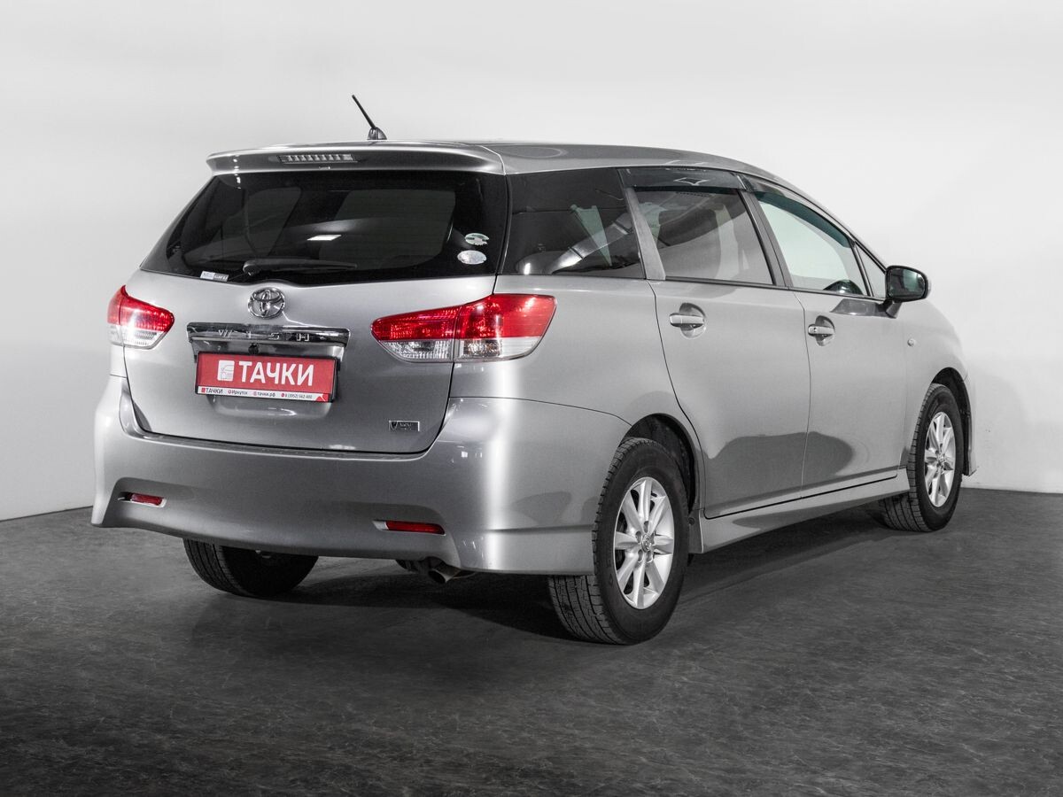 Toyota Wish 2009 - фото автомобиля