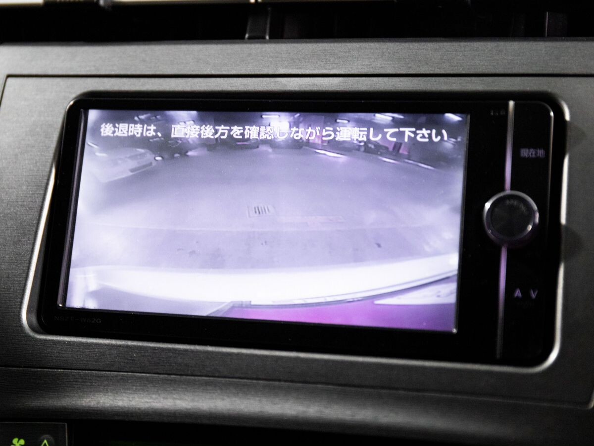 Toyota Prius 2012 - фото автомобиля