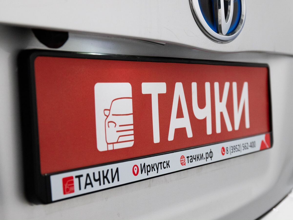 Toyota Prius 2012 - фото автомобиля