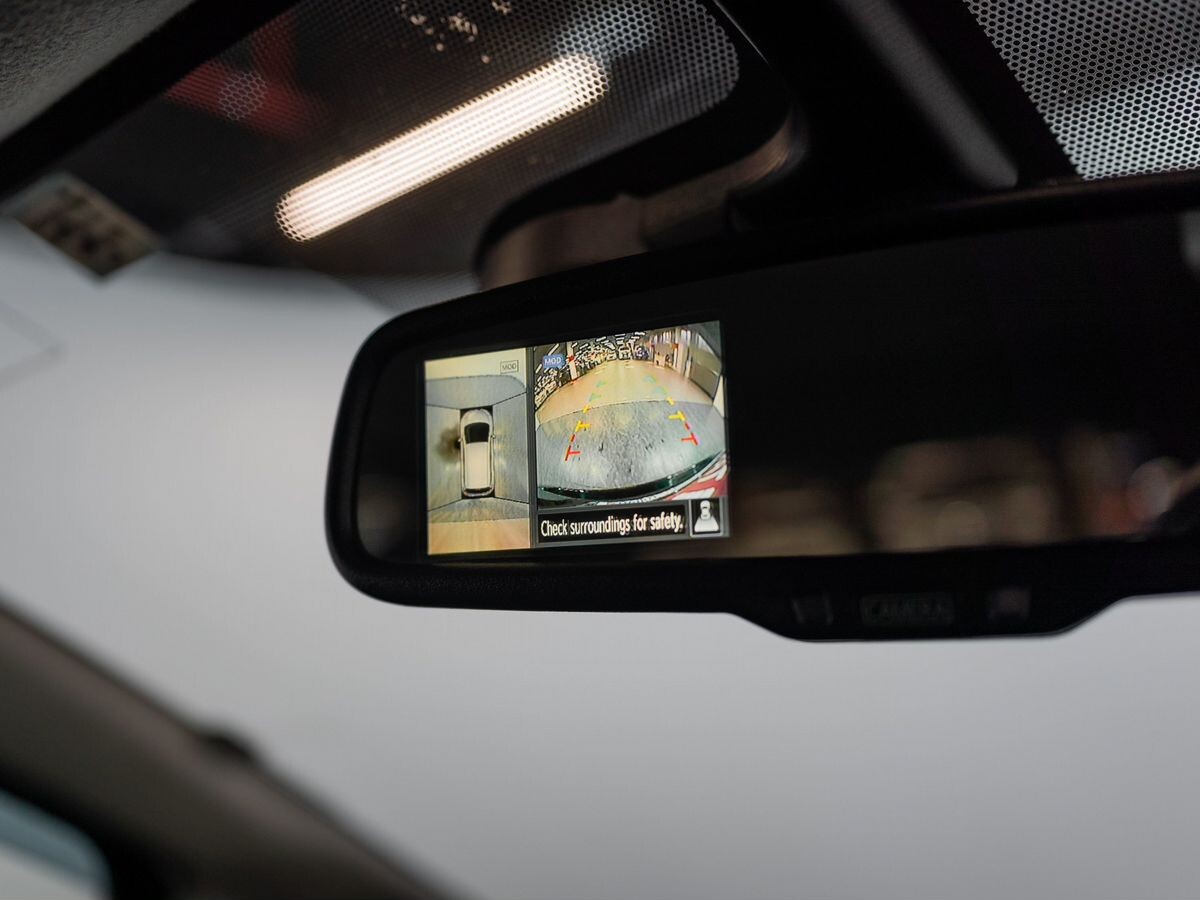 Nissan Note 2016 - фото автомобиля