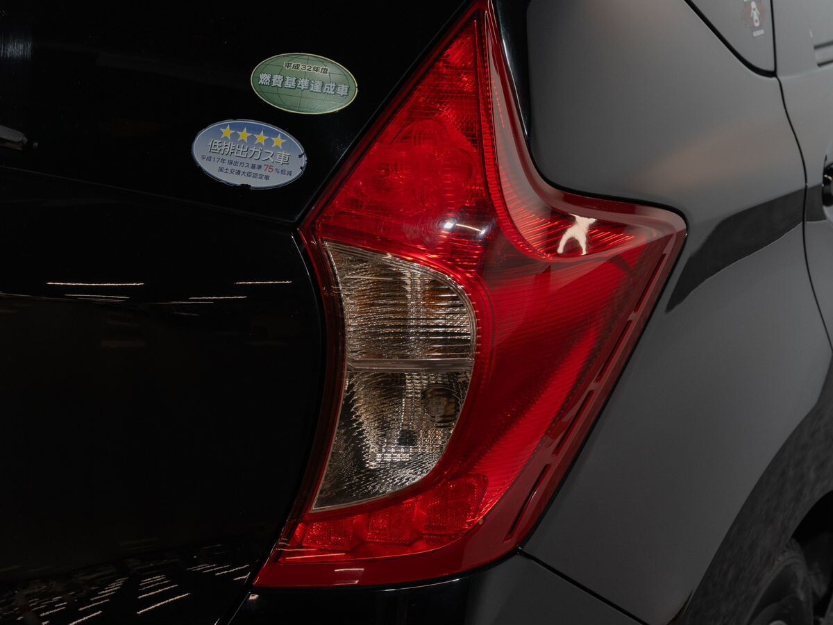 Nissan Note 2016 - фото автомобиля