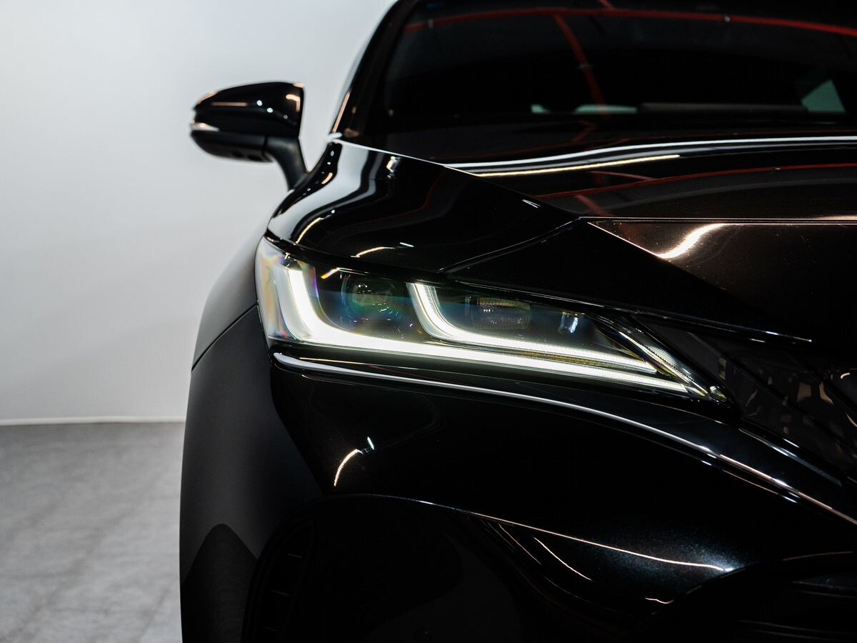 Toyota Harrier 2020 - фото автомобиля