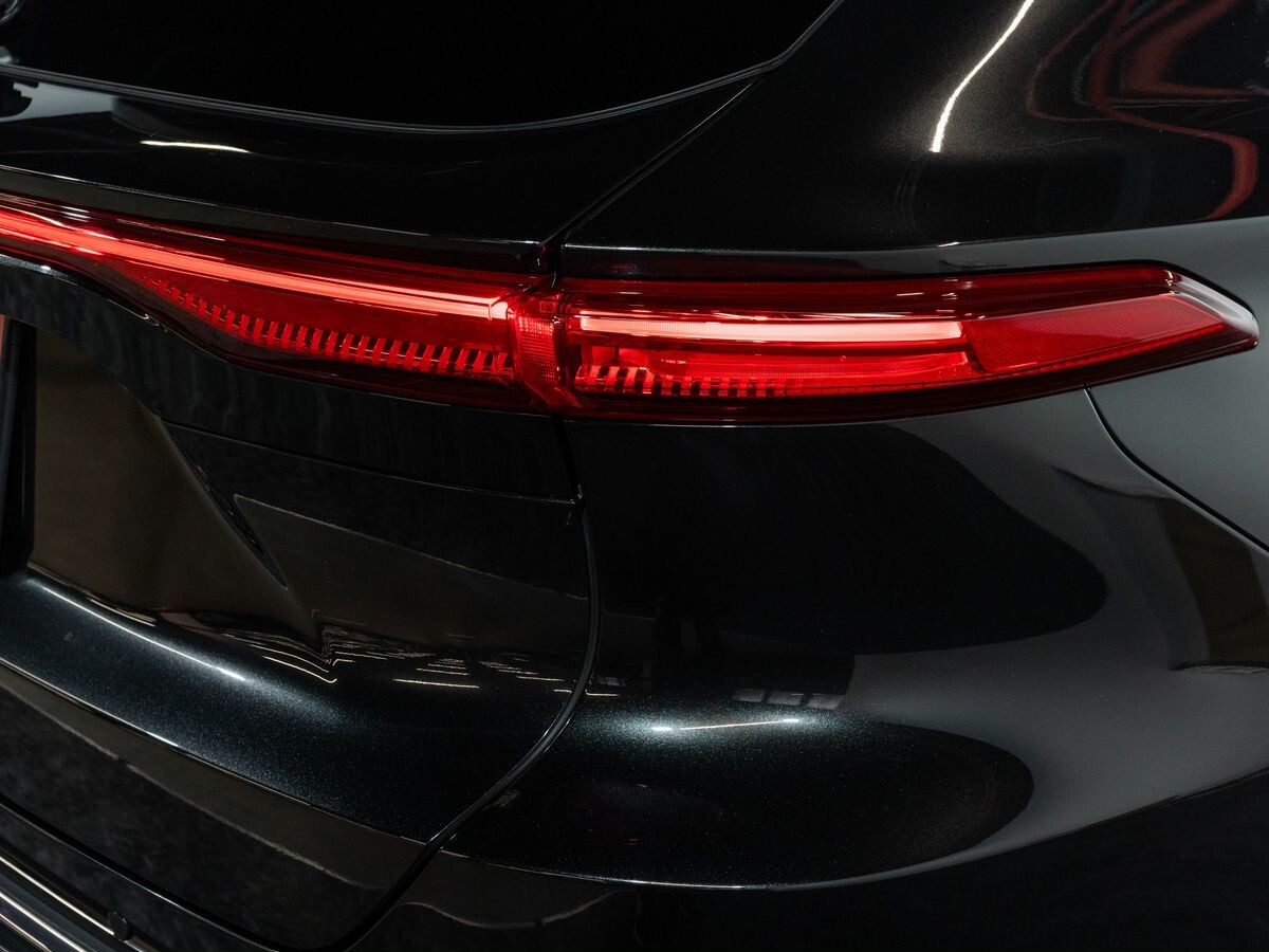 Toyota Harrier 2020 - фото автомобиля