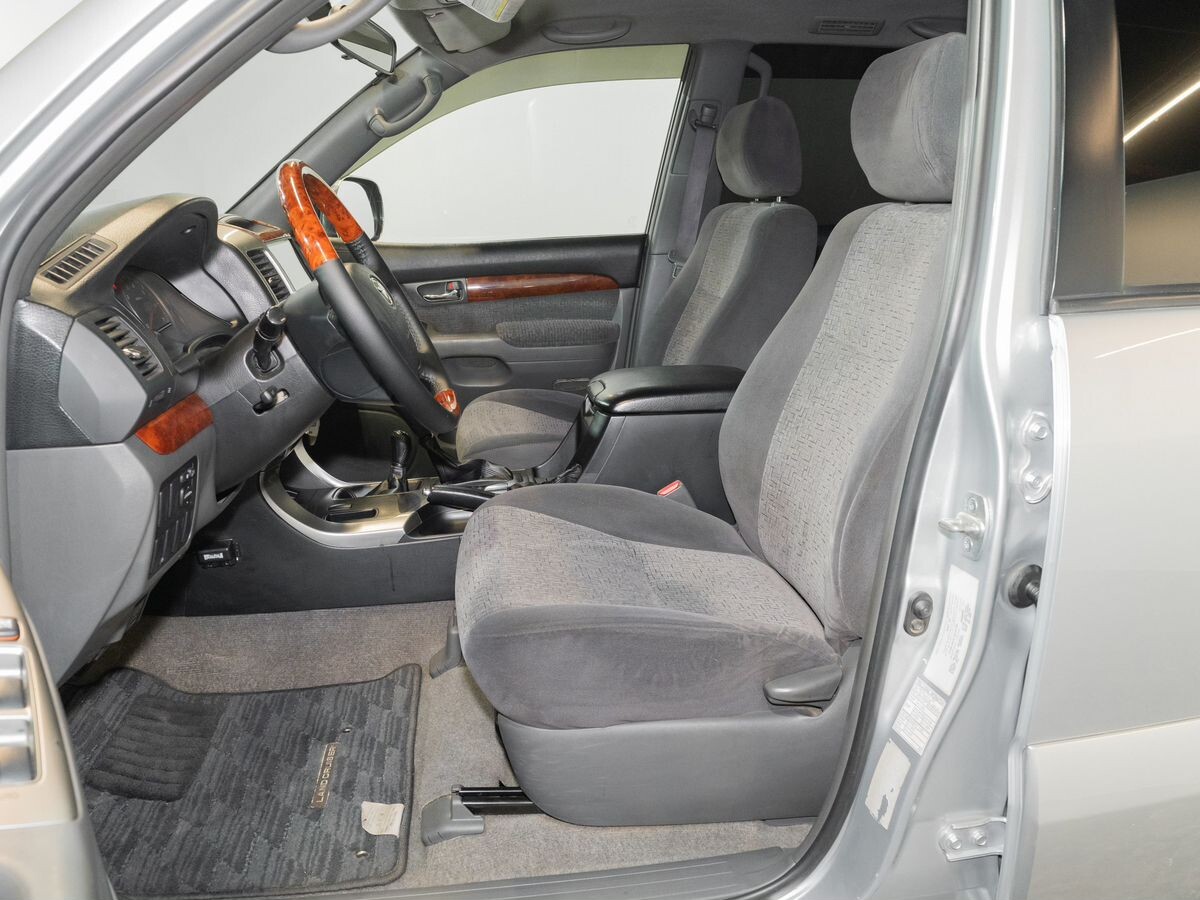 Toyota Land Cruiser Prado 2007 - фото автомобиля