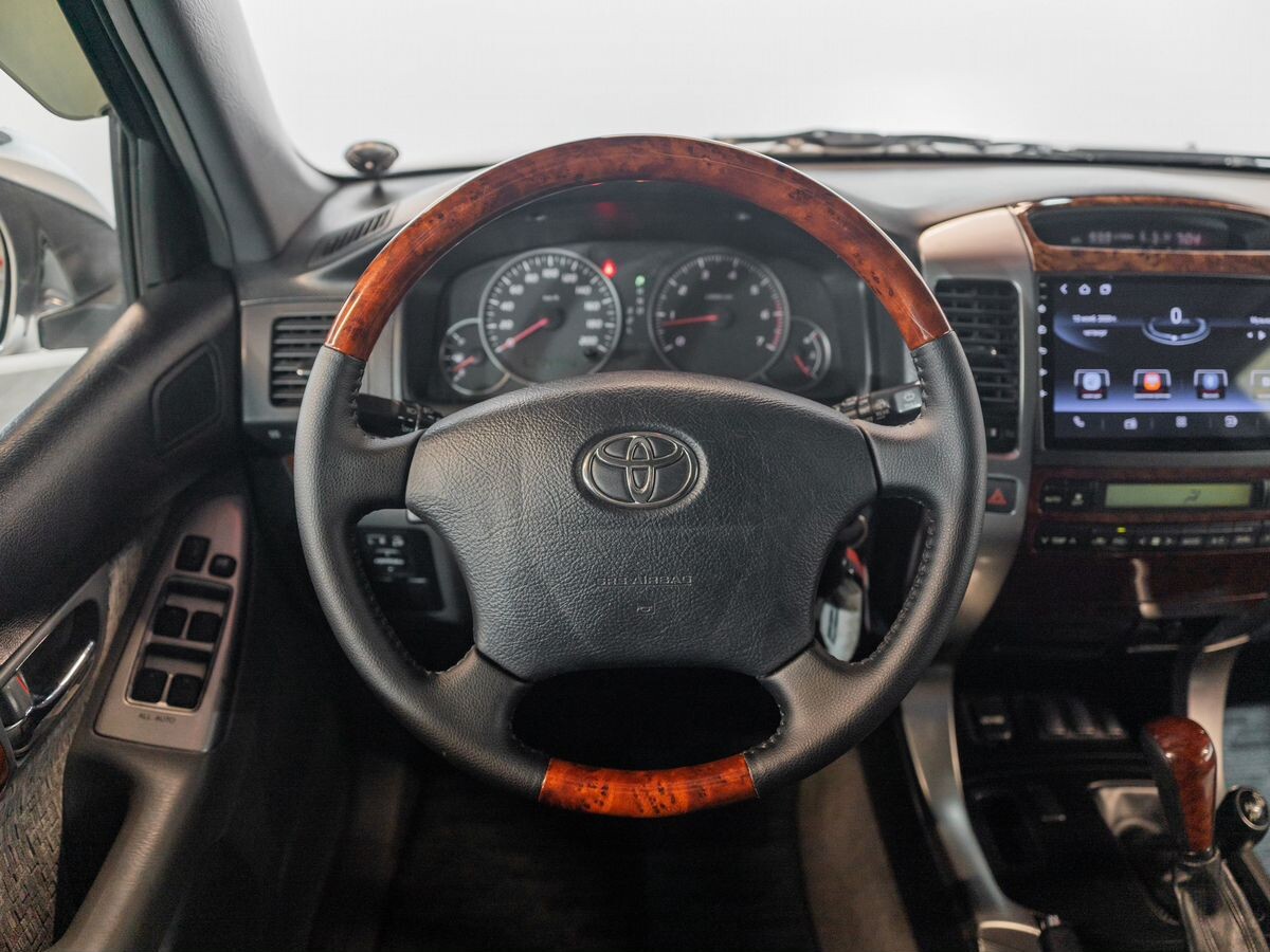 Toyota Land Cruiser Prado 2007 - фото автомобиля