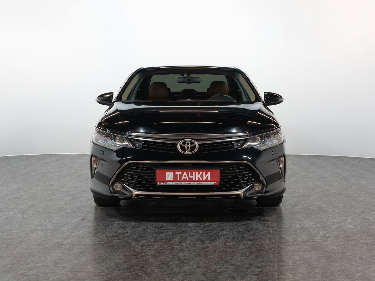 Toyota Camry 2017 - фото автомобиля