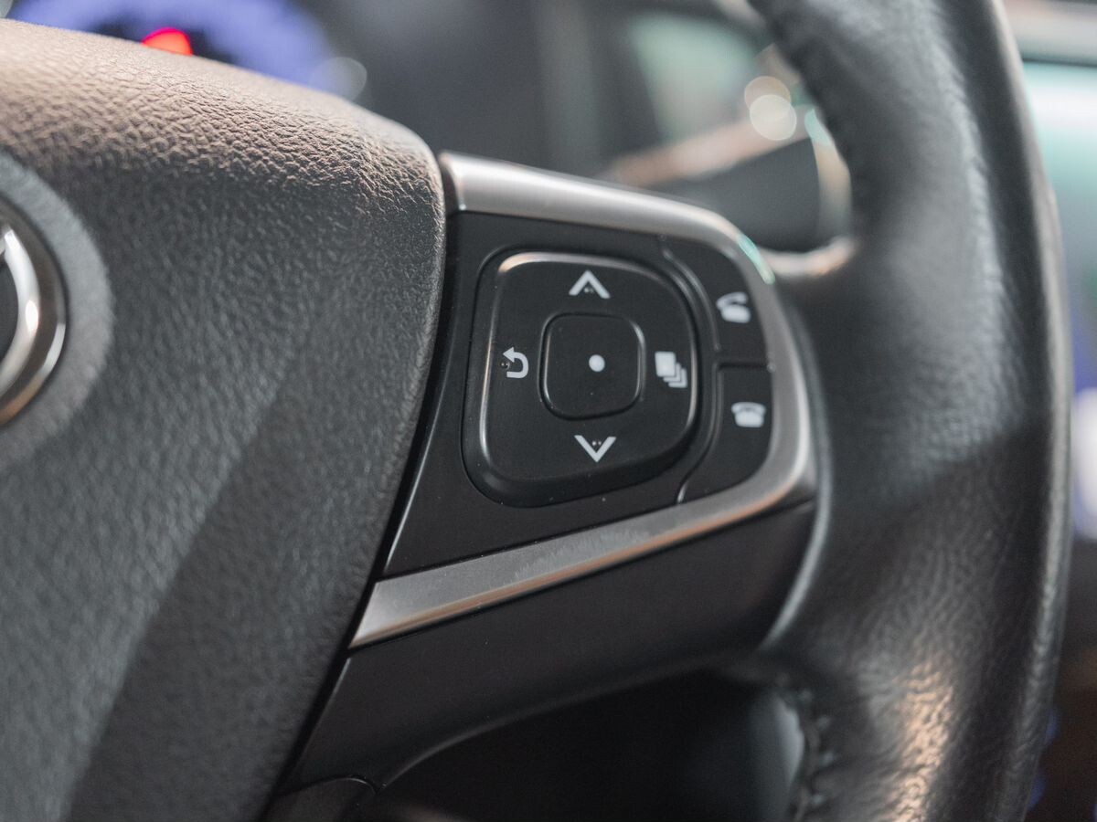 Toyota Camry 2017 - фото автомобиля