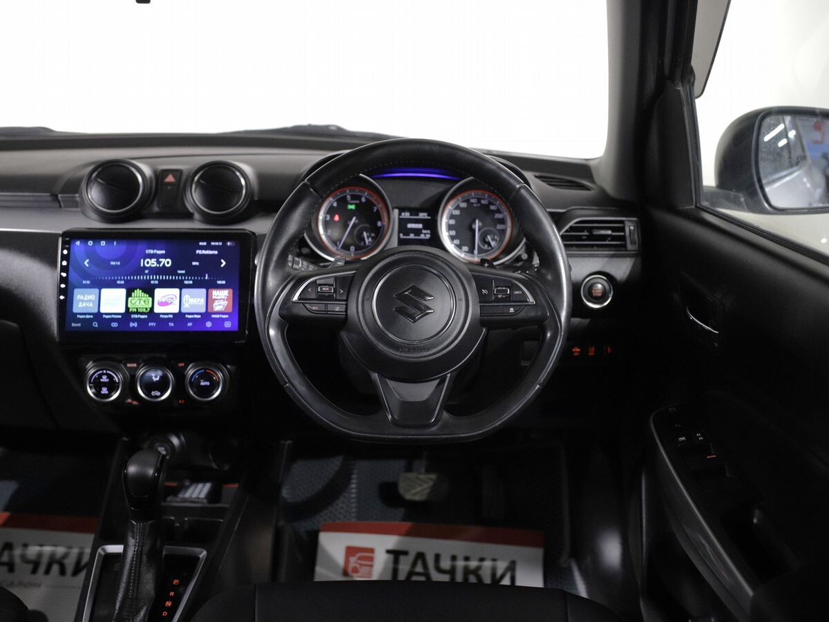 Suzuki Swift 2017 - фото автомобиля