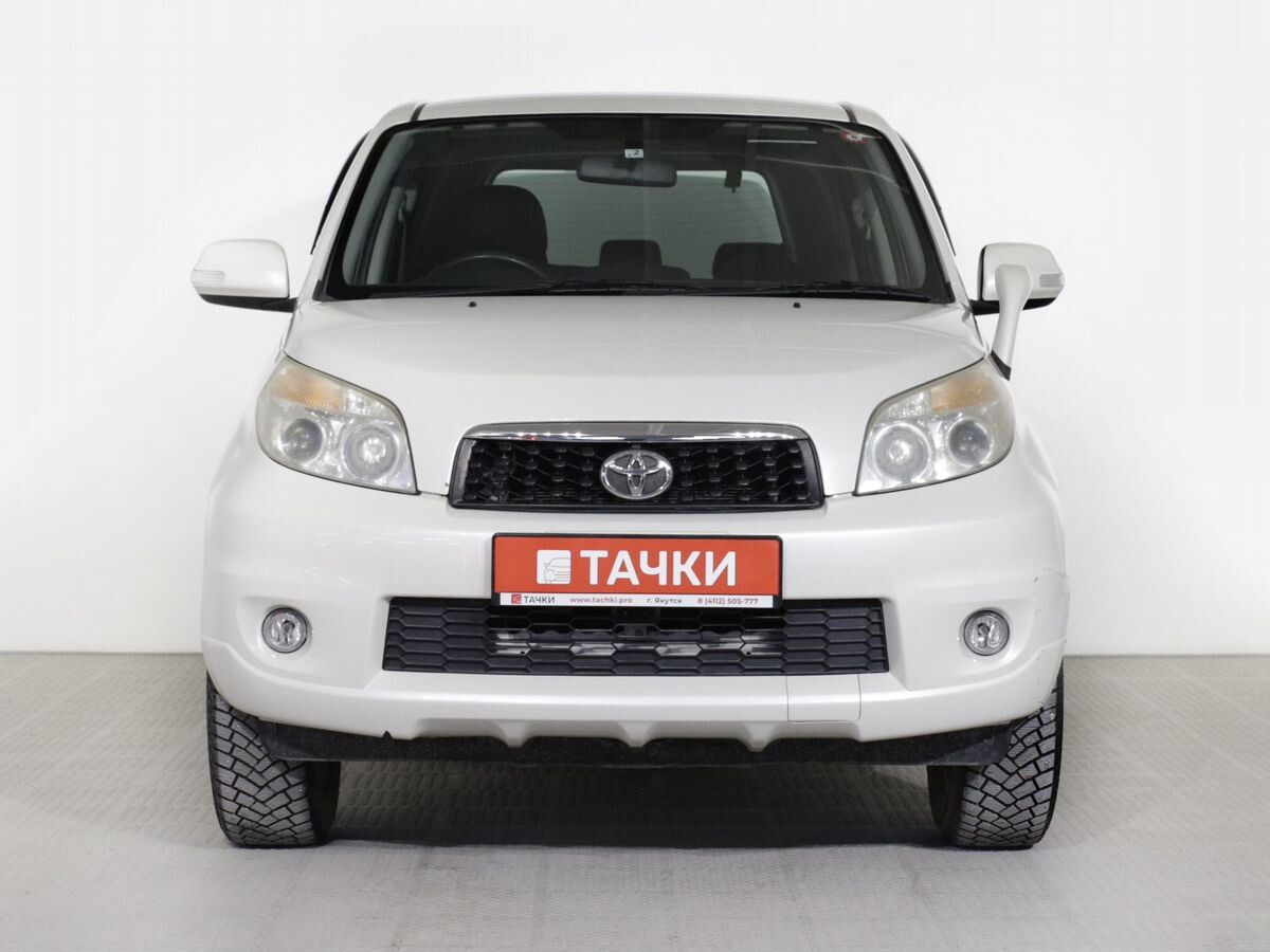 Toyota Rush 2013 - фото автомобиля