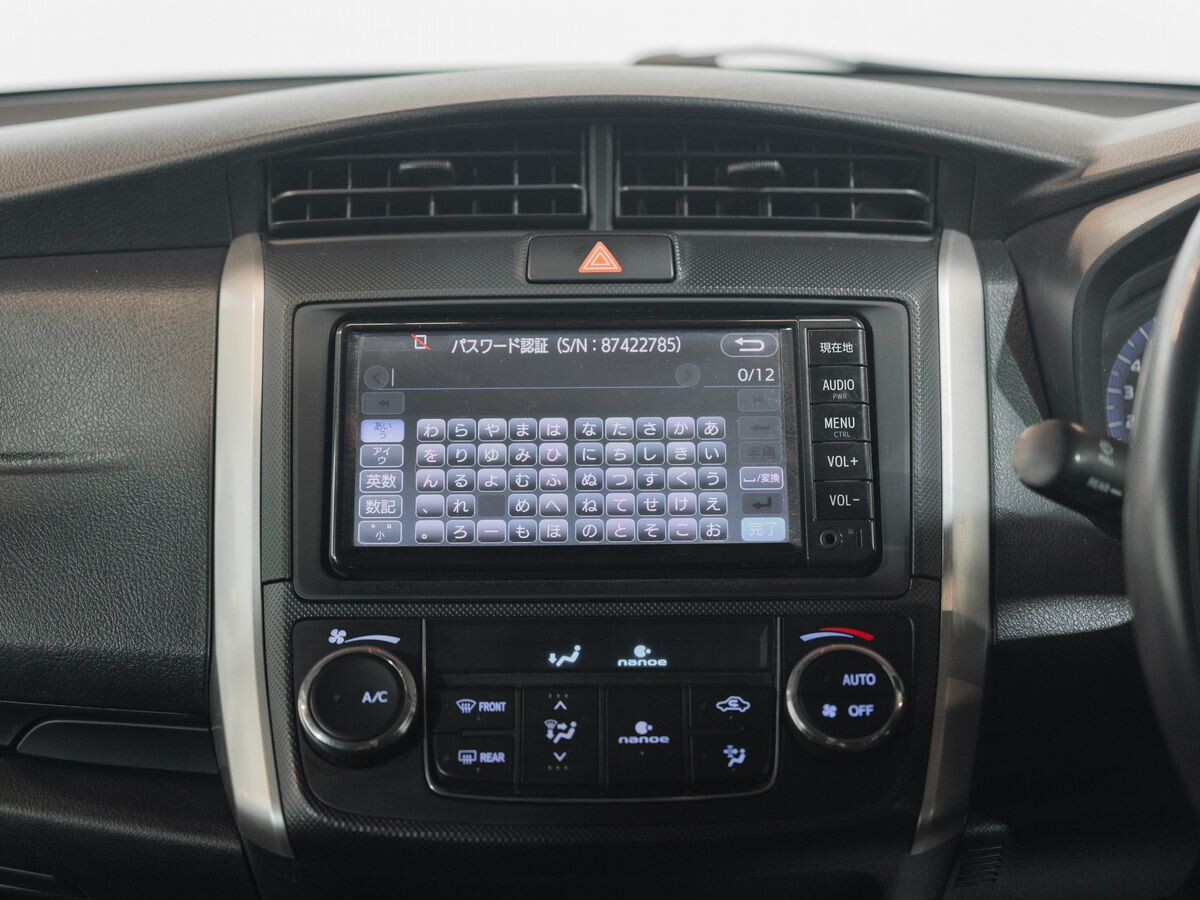 Toyota Corolla 2018 - фото автомобиля