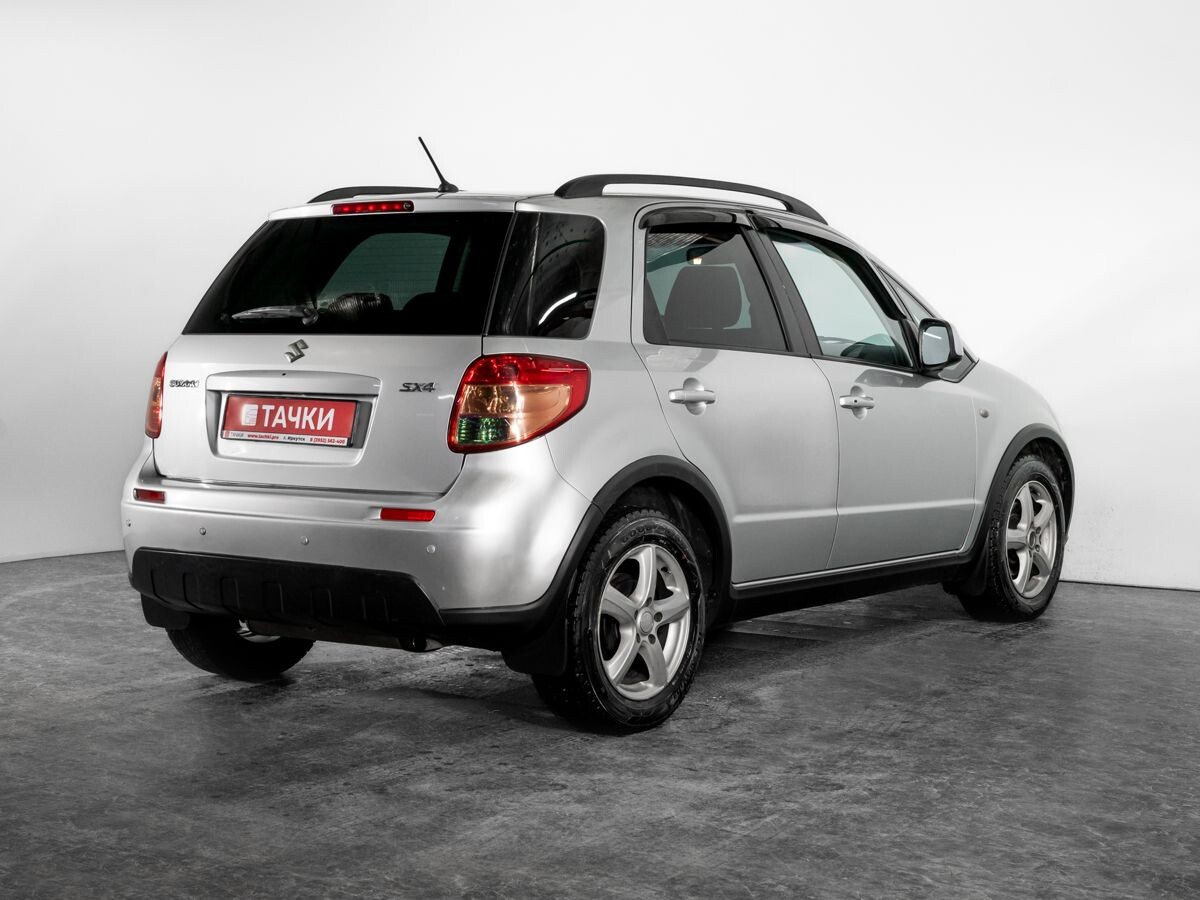 Suzuki SX4 2008 - фото автомобиля