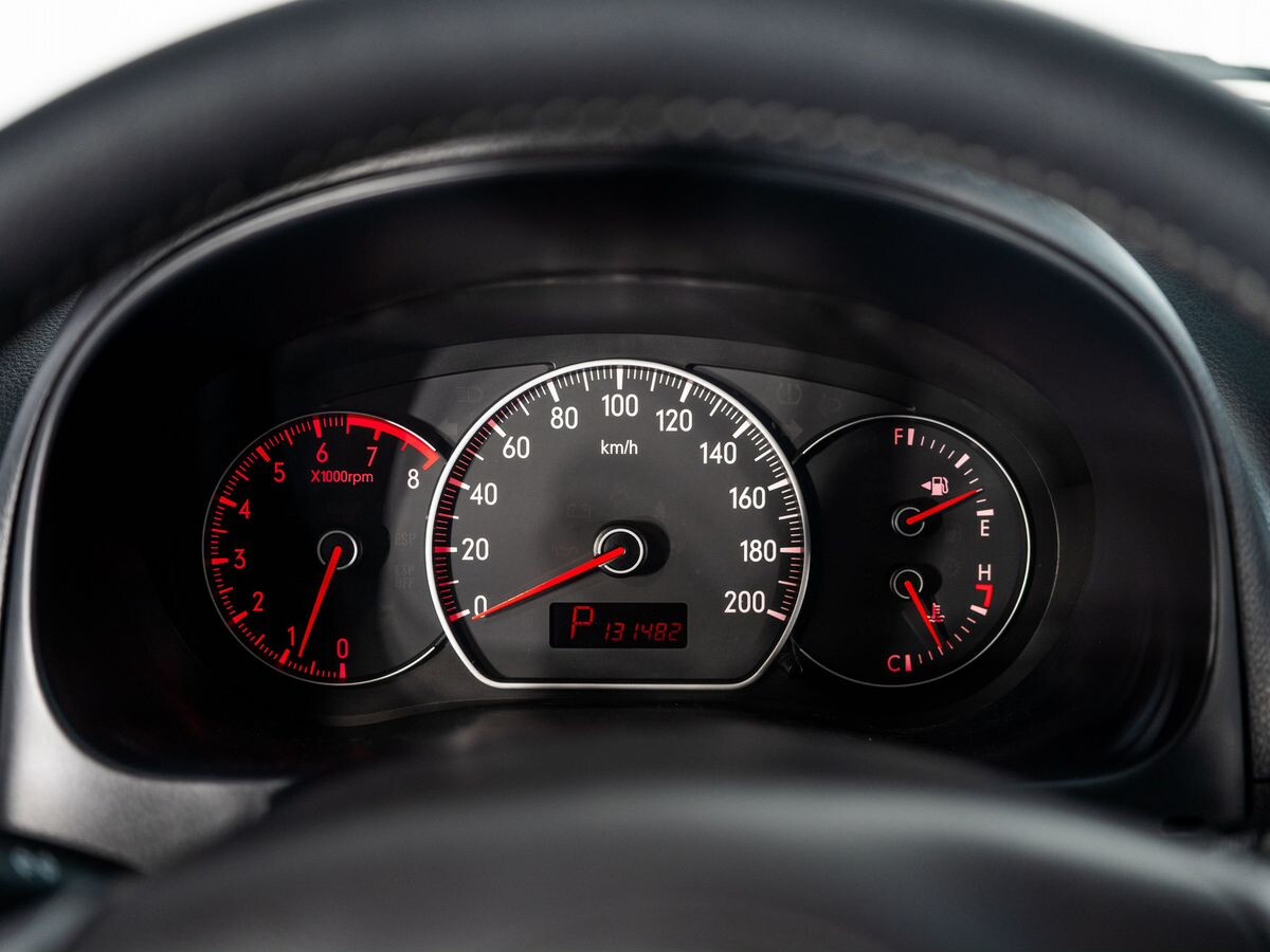 Suzuki SX4 2008 - фото автомобиля