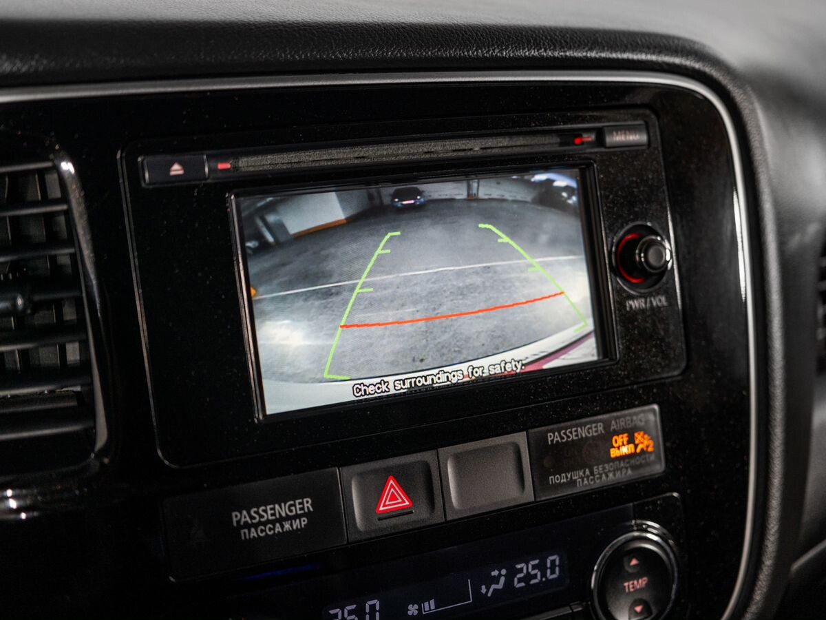 Mitsubishi Outlander 2016 - фото автомобиля