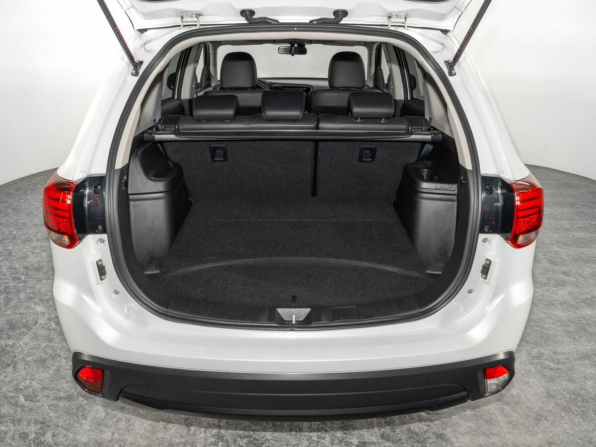 Mitsubishi Outlander 2016 - фото автомобиля