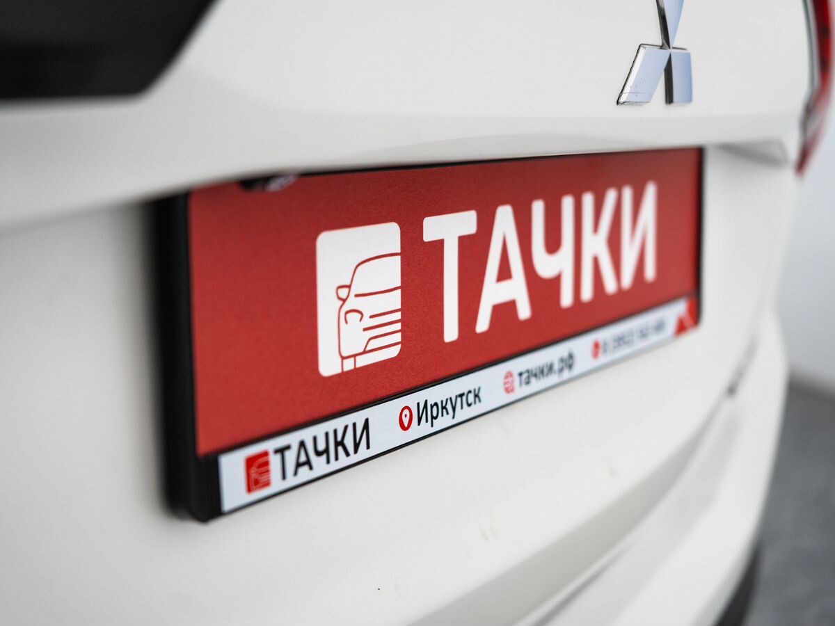 Mitsubishi Outlander 2016 - фото автомобиля