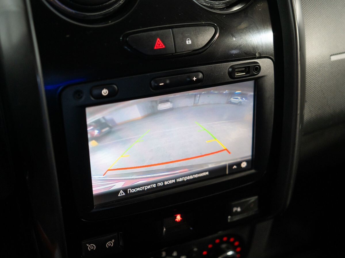 Renault Duster 2016 - фото автомобиля