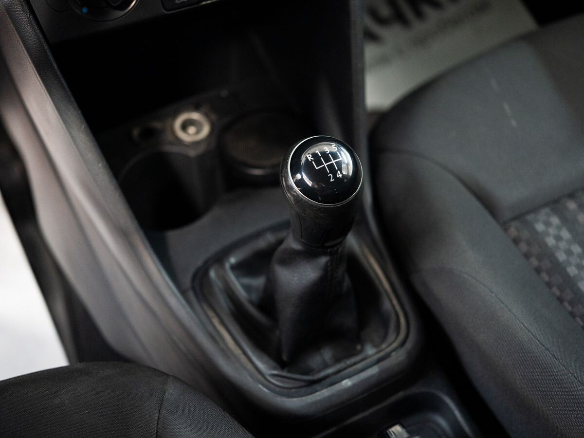 Volkswagen Polo 2020 - фото автомобиля