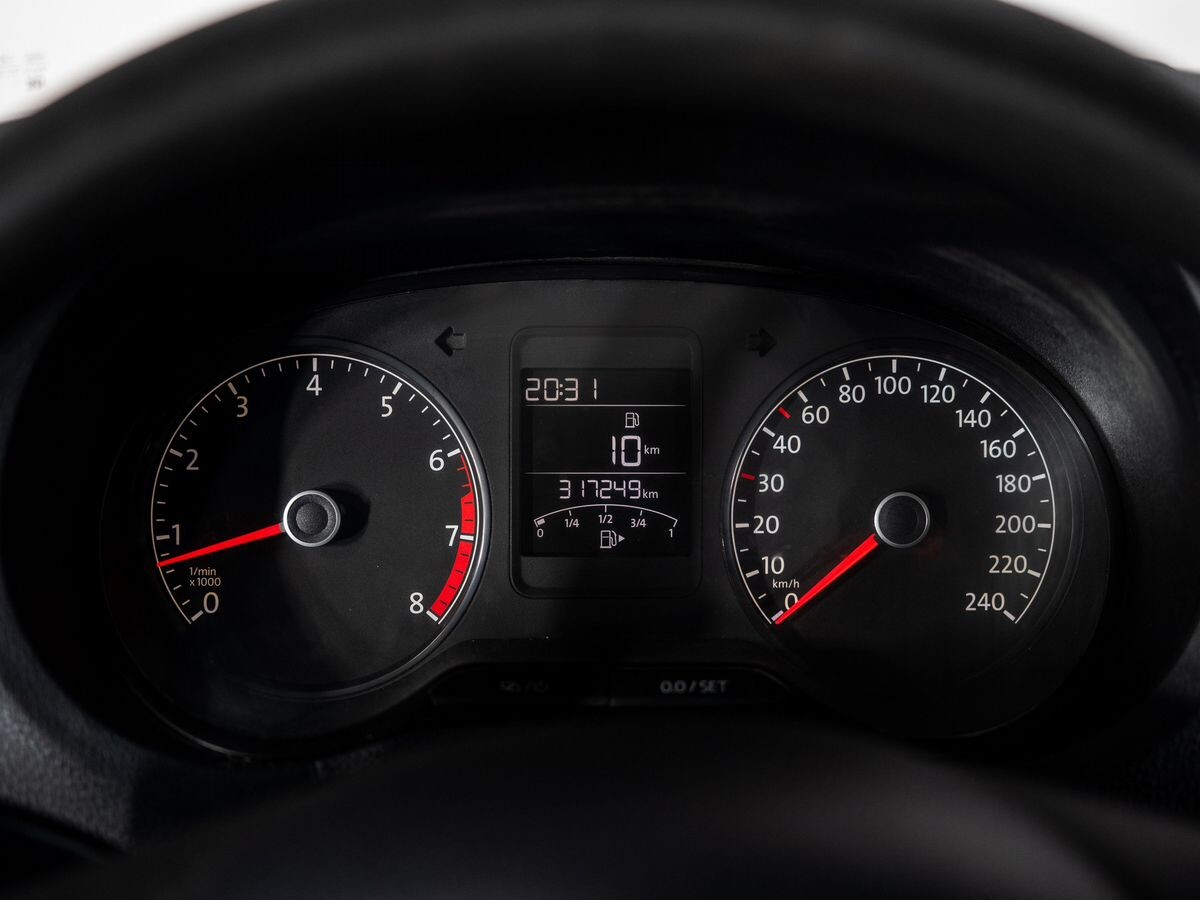 Volkswagen Polo 2020 - фото автомобиля