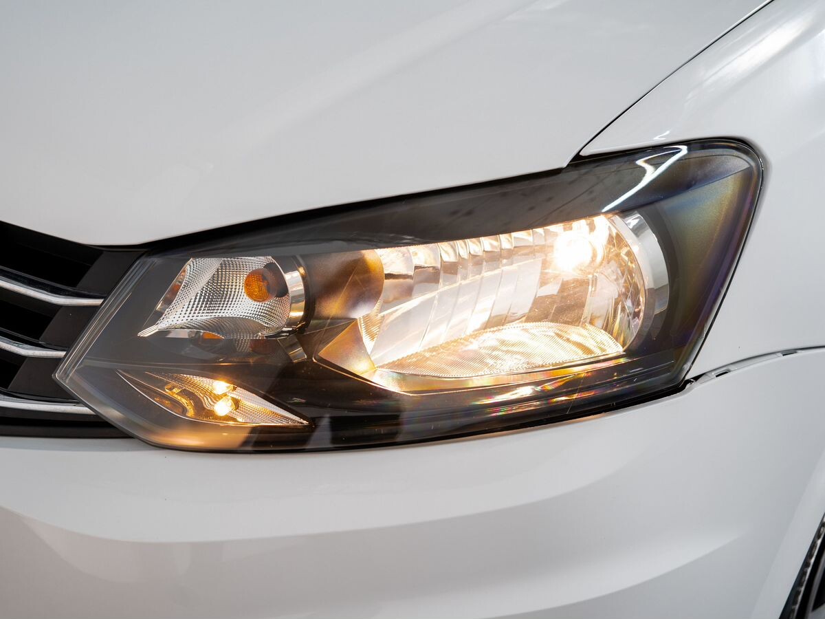 Volkswagen Polo 2020 - фото автомобиля