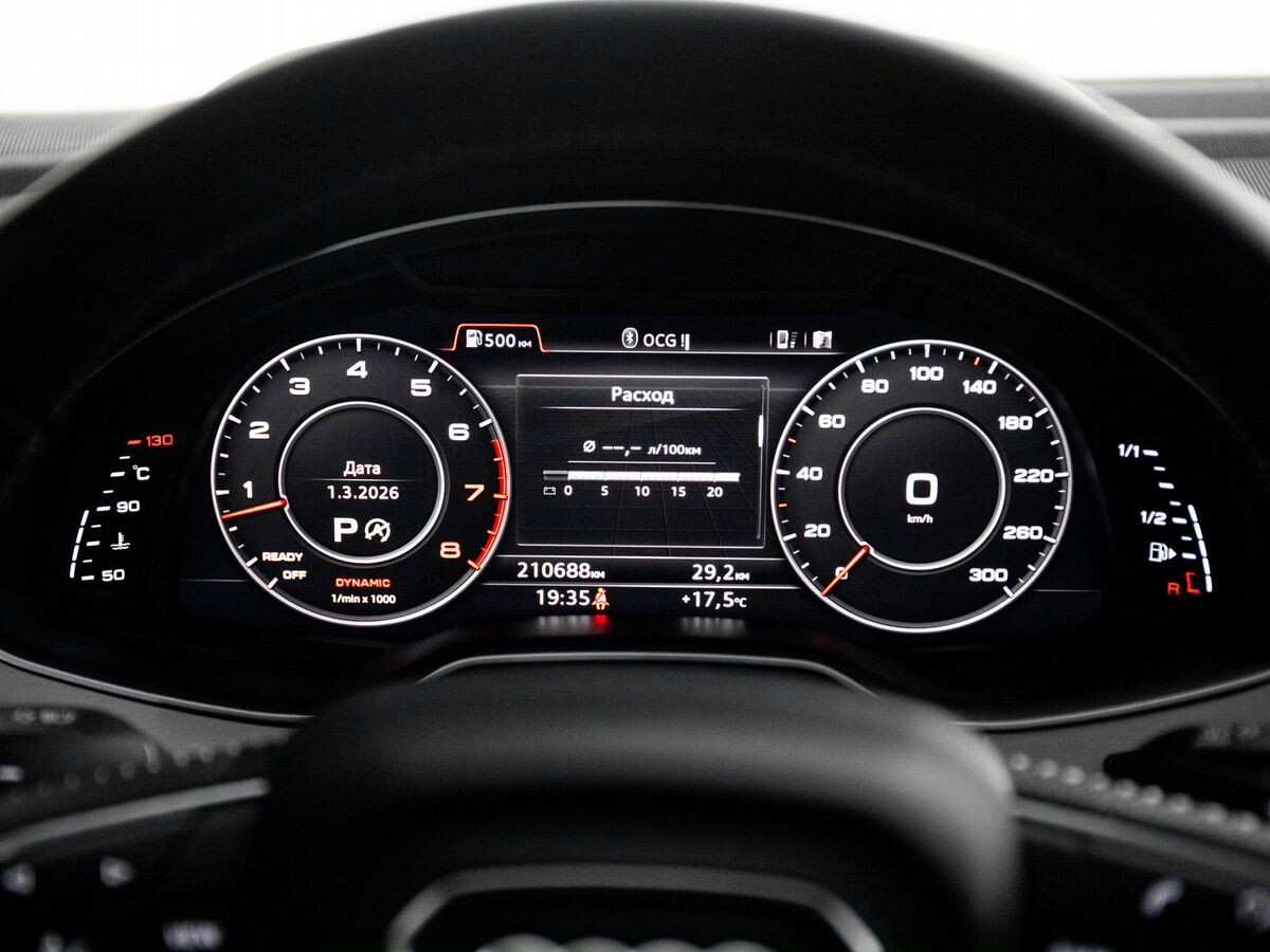 Audi Q7 2015 - фото автомобиля