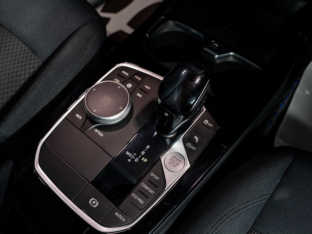 BMW 2 серии 2020 - фото автомобиля