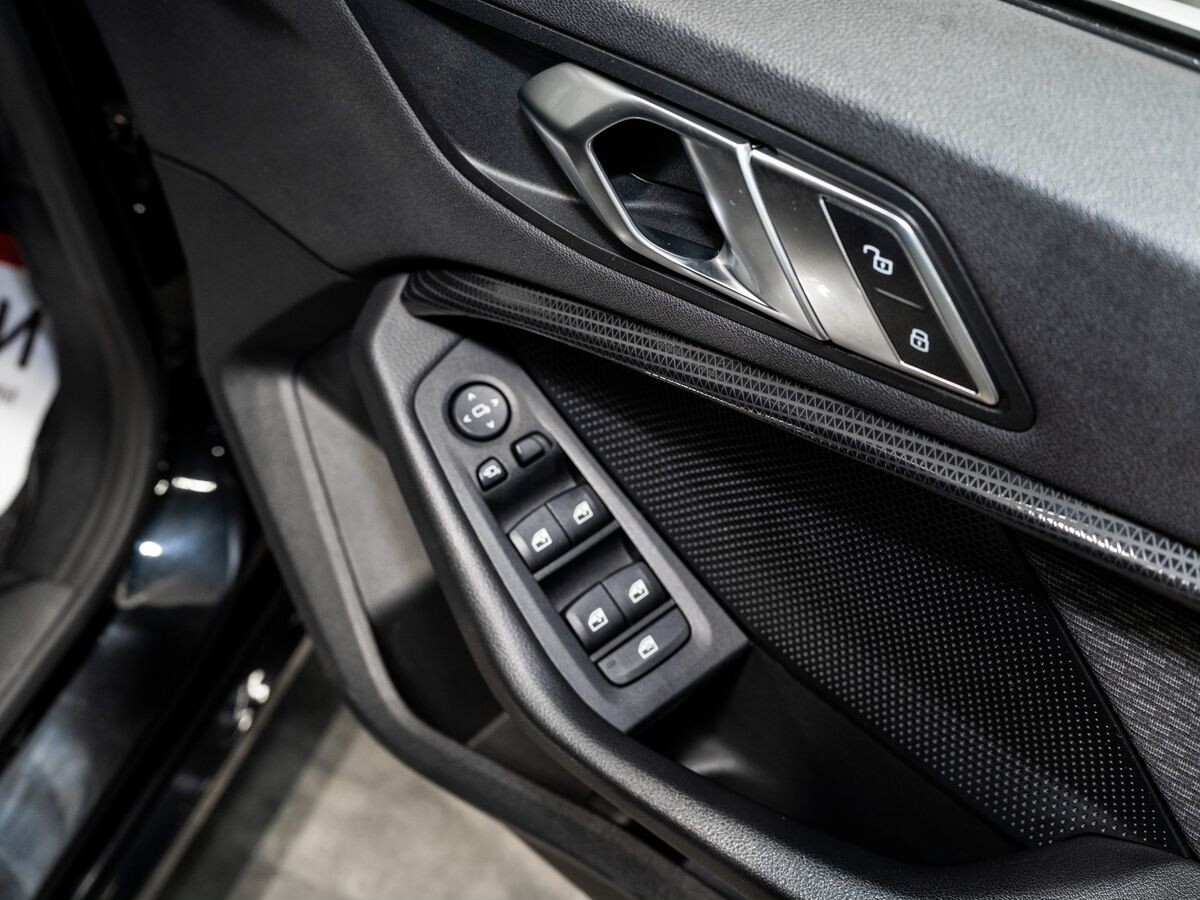 BMW 2 серии 2020 - фото автомобиля