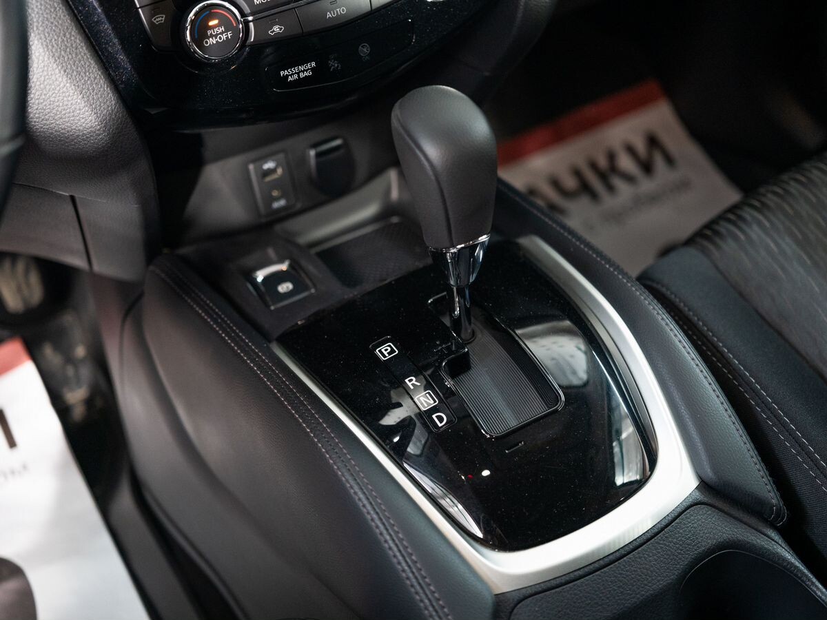 Nissan X-Trail 2020 - фото автомобиля