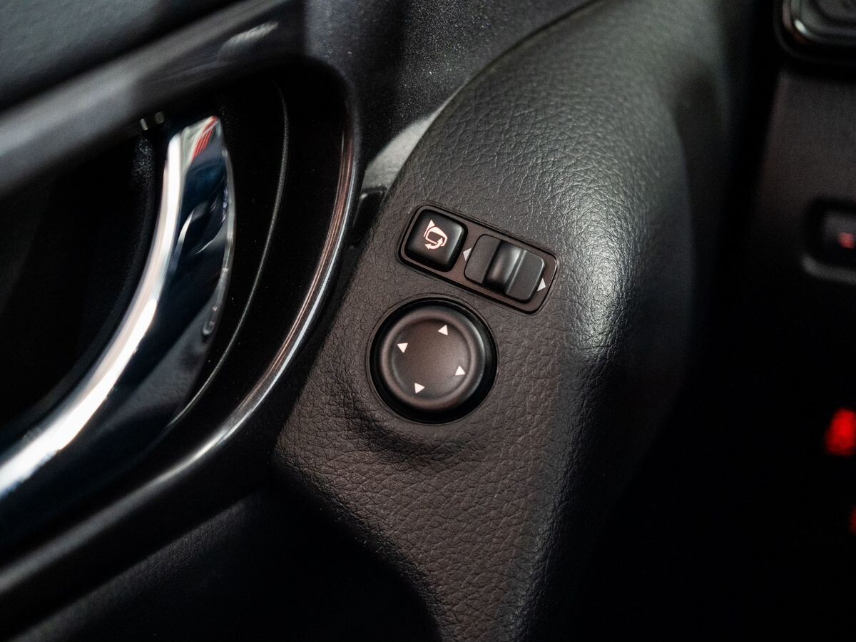 Nissan X-Trail 2020 - фото автомобиля