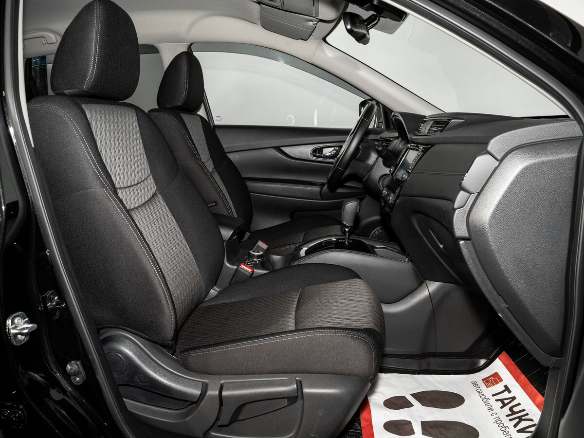 Nissan X-Trail 2020 - фото автомобиля