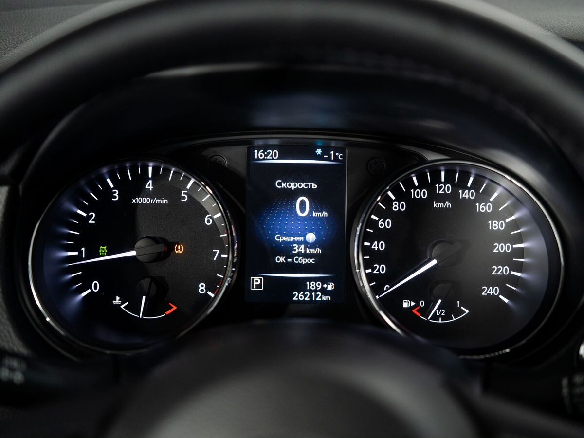 Nissan X-Trail 2020 - фото автомобиля