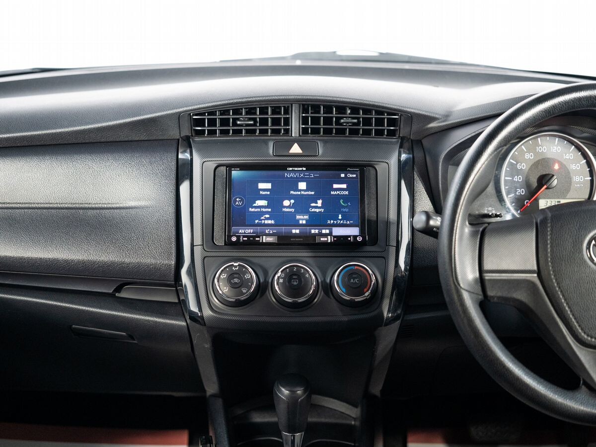 Toyota Corolla 2017 - фото автомобиля