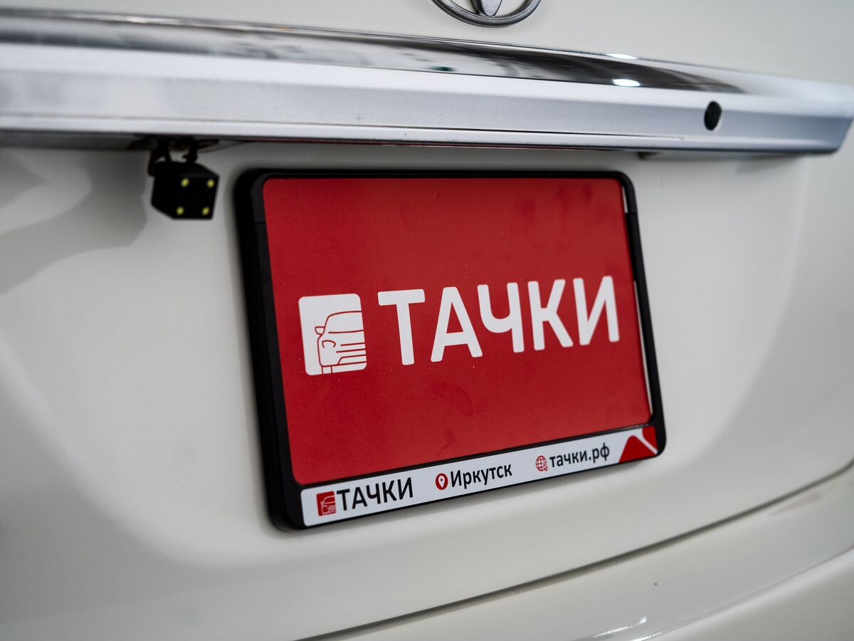 Toyota Corolla 2017 - фото автомобиля