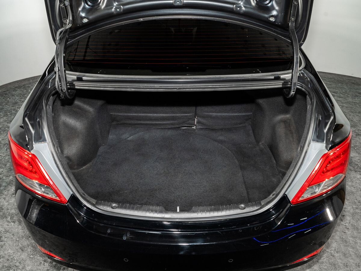 Hyundai Solaris 2015 - фото автомобиля