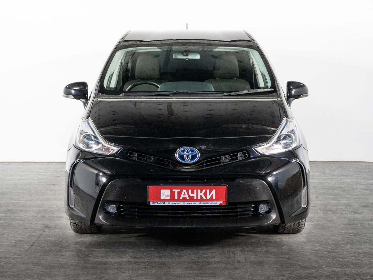 Toyota Prius Alpha 2016 - фото автомобиля