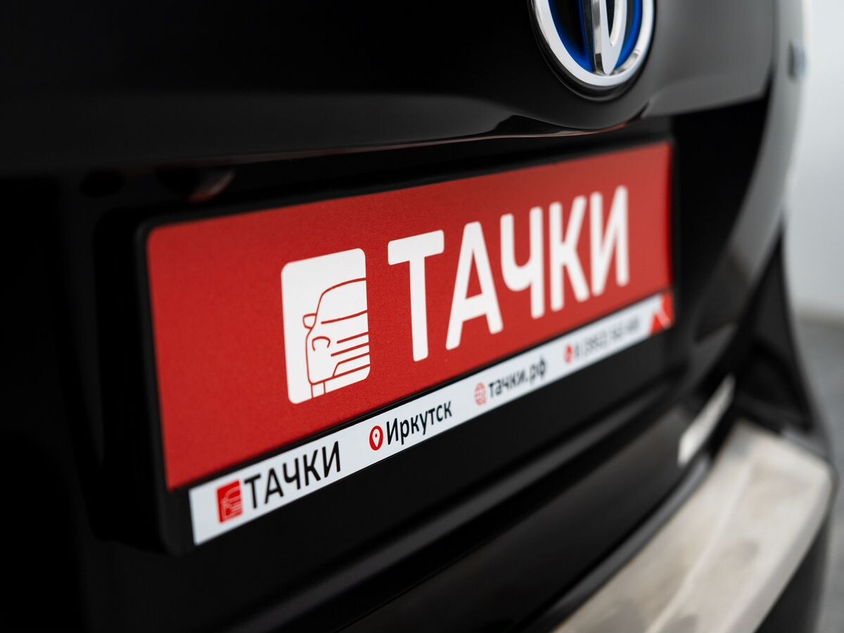 Toyota Prius Alpha 2016 - фото автомобиля