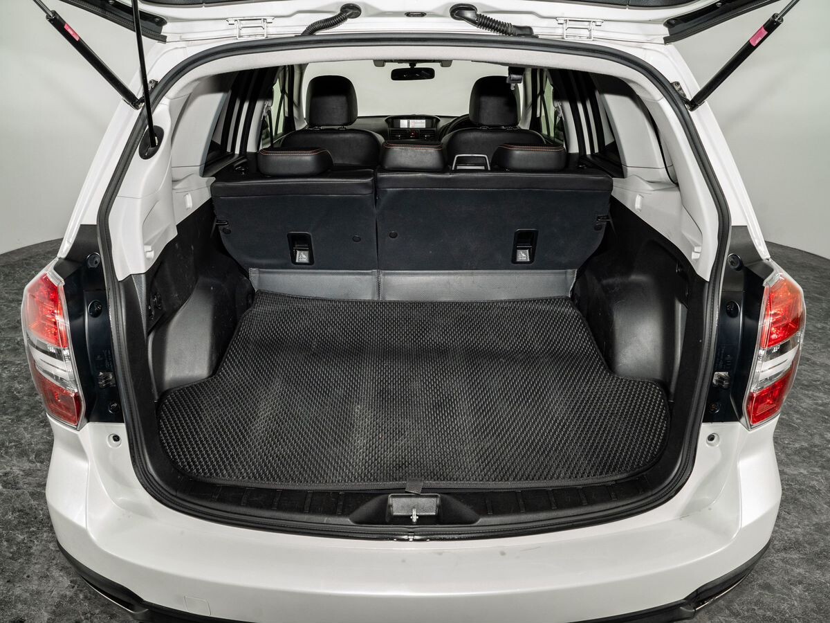 Subaru Forester 2014 - фото автомобиля