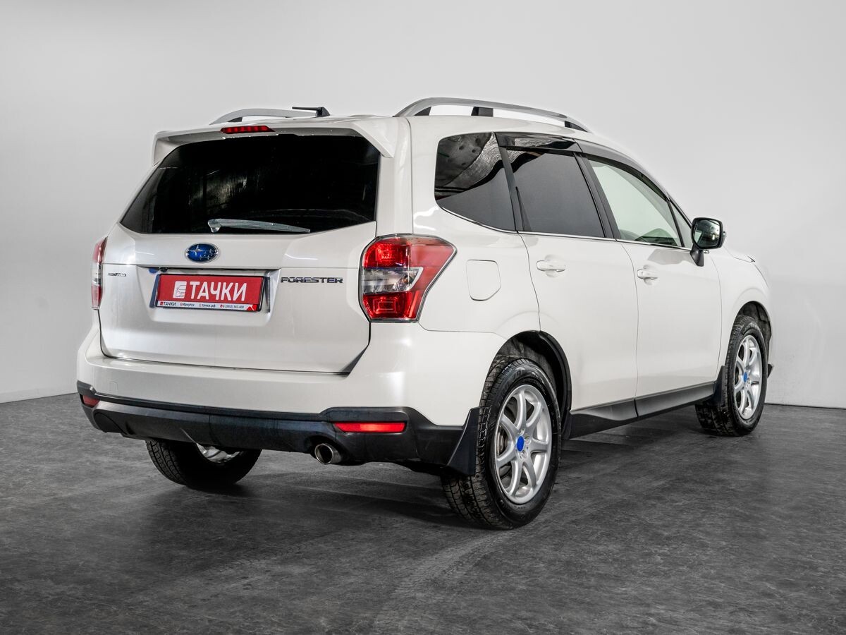 Subaru Forester 2014 - фото автомобиля