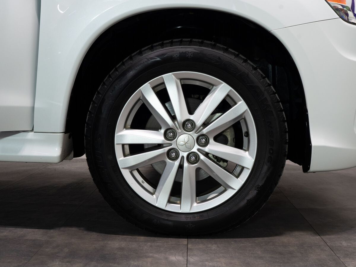 Mitsubishi RVR 2011 - фото автомобиля