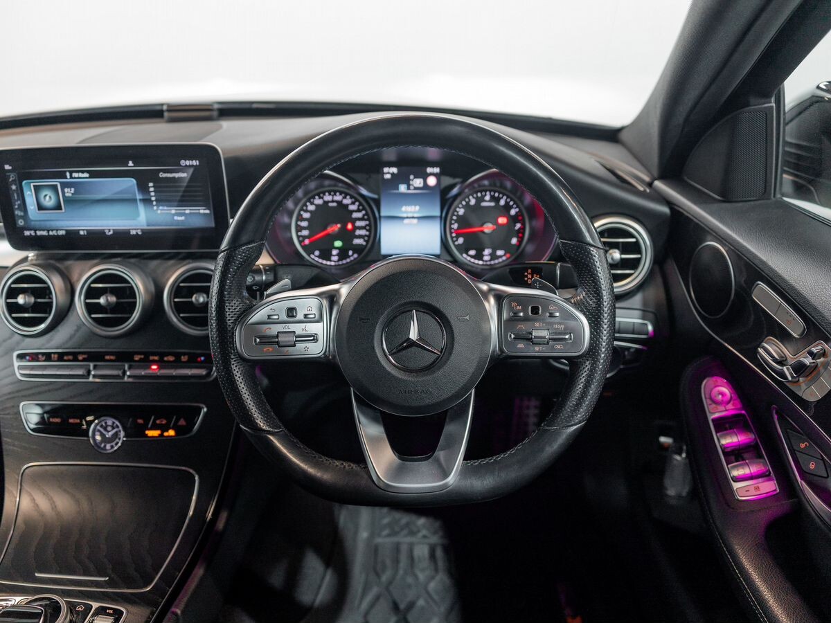 Mercedes-Benz C-Класс 2019 - фото автомобиля