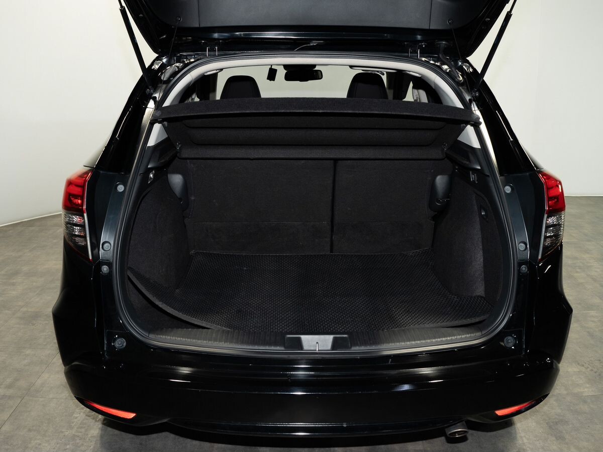 Honda Vezel 2018 - фото автомобиля