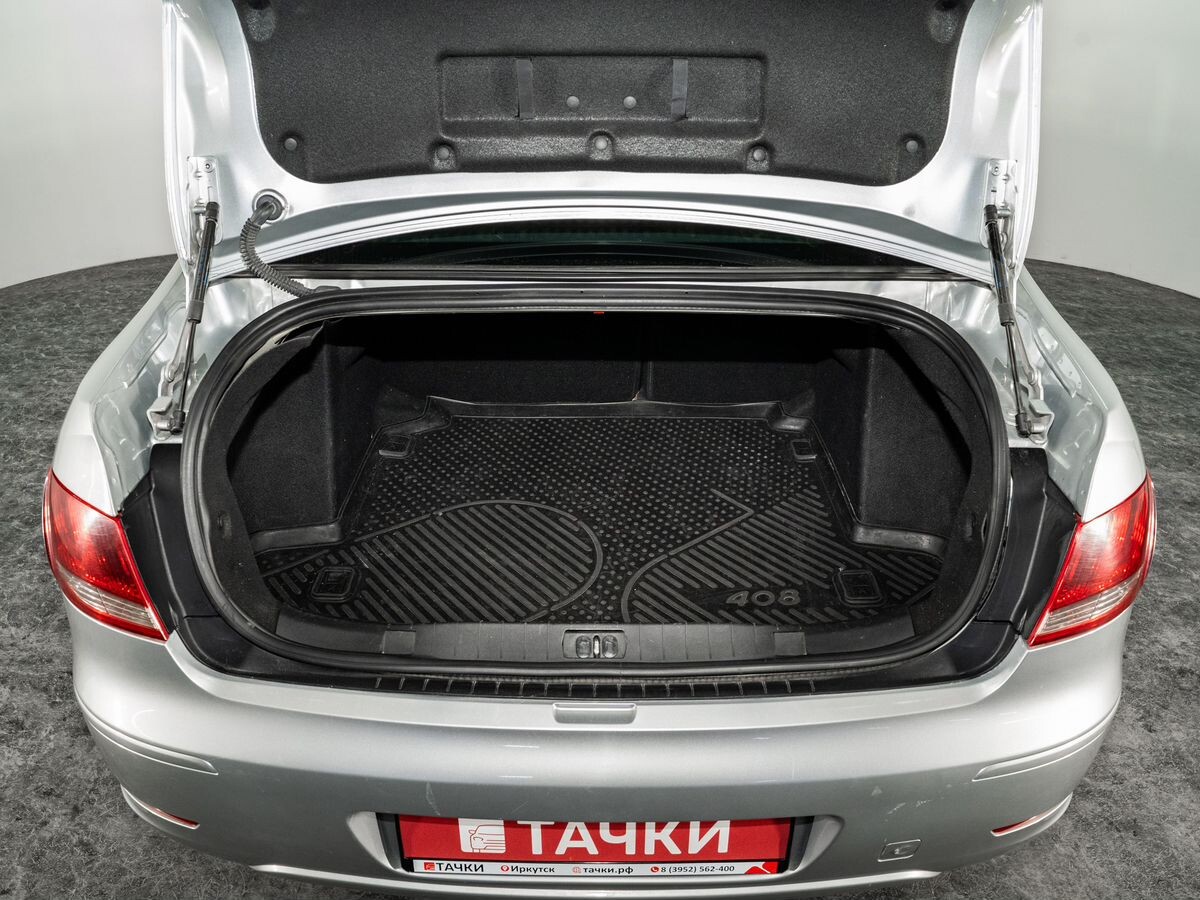 Peugeot 408 2013 - фото автомобиля