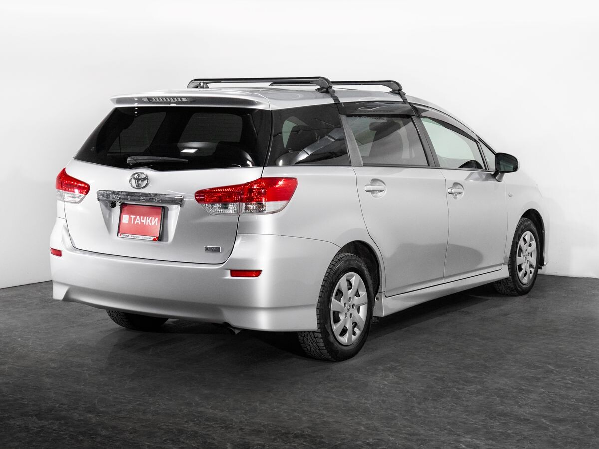 Toyota Wish 2009 - фото автомобиля